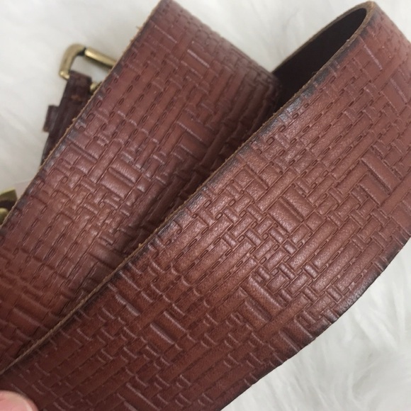 Fossil tooled weave leather belt size s/m - Picture 2 of 7